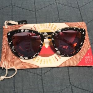DIFF Eyewear Rose Sunglasses